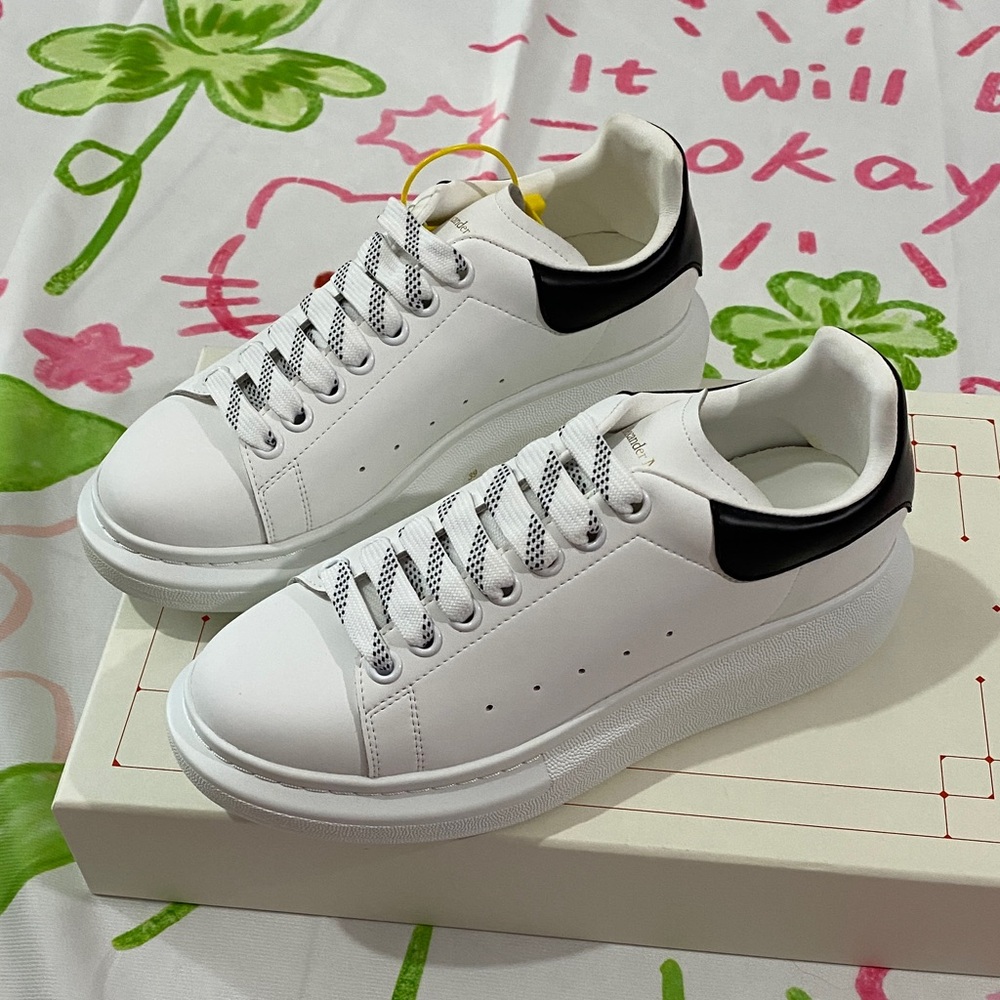 Alexander Mcqueen White Women's Leather Sneakers
